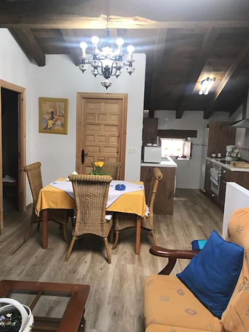 Apartamento Rustico En El Valle De Trapaga La Arboleda Zugaztieta Exterior foto